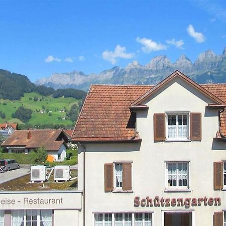 Churfirsten Blick - Private Gaestezimmer Flums Exteriör bild