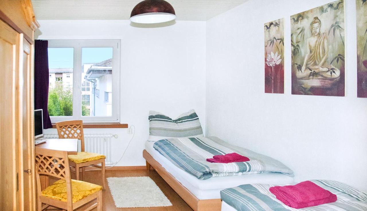 Churfirsten Blick - Private Gaestezimmer Flums Exteriör bild